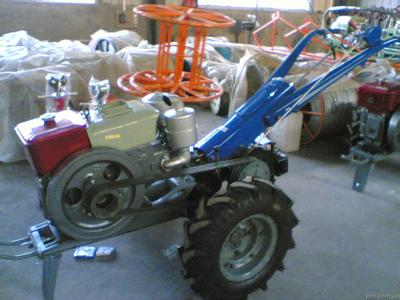 手扶拖拉机绞磨机档位说明 东风12型手扶拖拉机绞磨