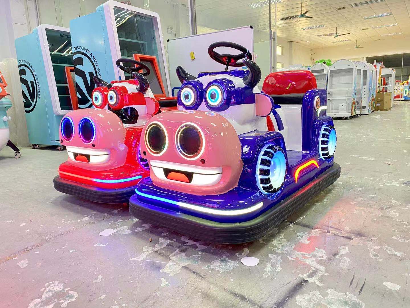广场 供应儿童游乐车双人亲子游乐设备炫酷发财牛儿童电动玩具