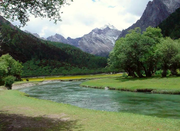 河南消防二级、消防乙级资质现成安许股权转让,装修二级、装修乙级资质转让
