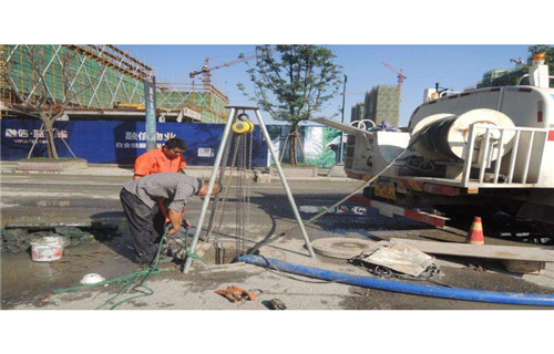 南昌青山湖区化粪池清理@管道清洗-抽粪13699557077