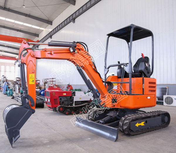 微型挖掘机