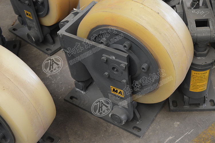 L30滚轮罐耳轮皮 罐笼缓冲轮  罐笼提升导向轮