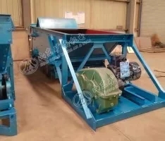 GLW330/7.5/S往复式给料机 往复式给煤机拖轮组合