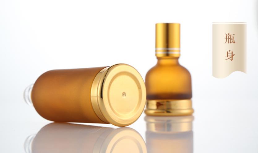 玻璃肩套瓶生产厂家，玻璃瓶生产厂家，肩套瓶生产厂家