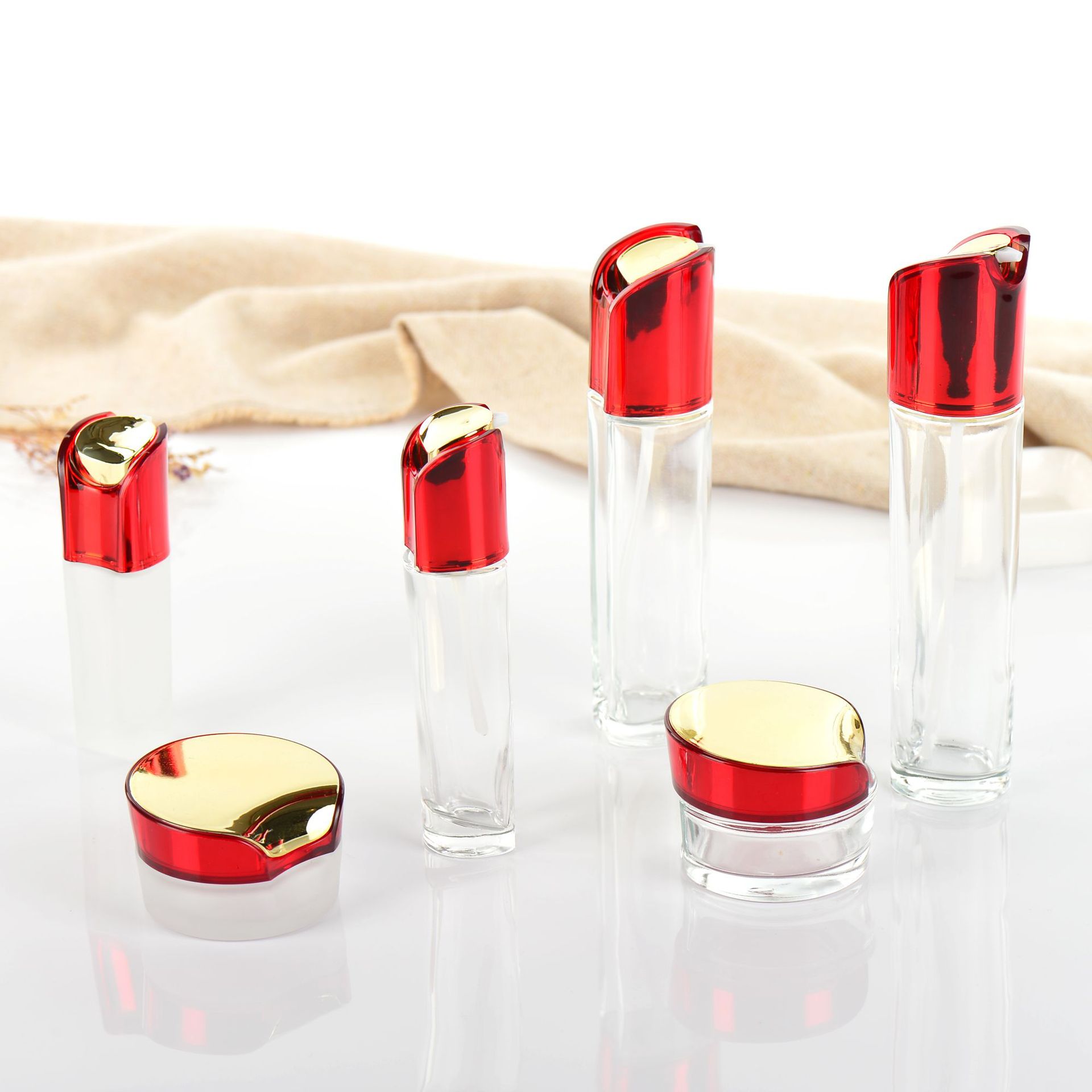 化妆品玻璃瓶加工厂家